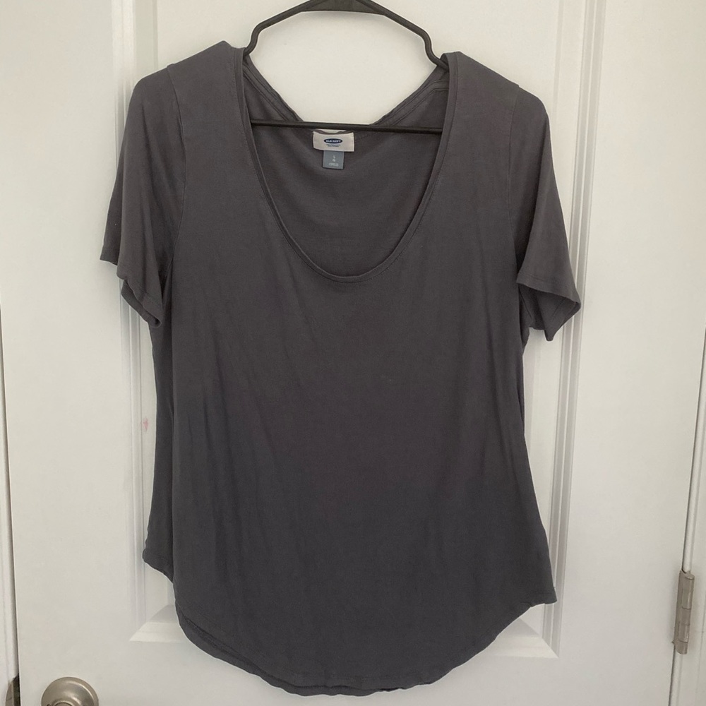 Basic Gray Scoop Neck Tee